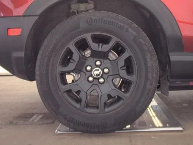 Used 2025 Red Ford Big Bend image 21