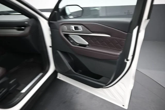 Certified Used 2025 Space White Metallic Ford Platinum image 36