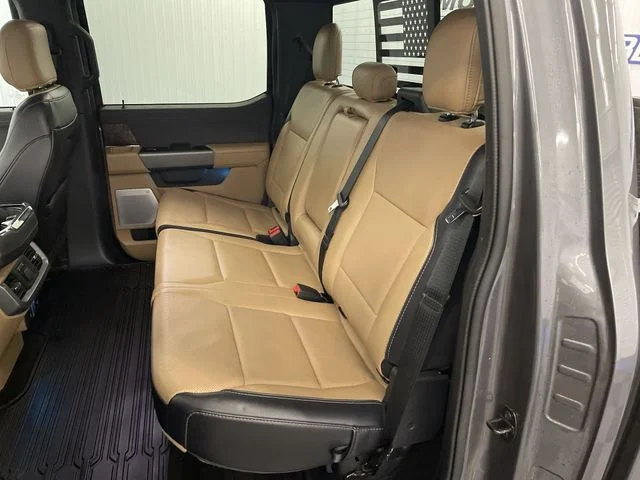Used 2021 Gray Metallic Ford Lariat image 28