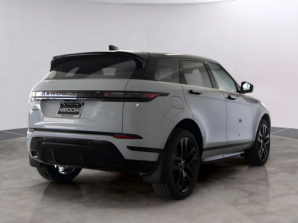 Certified Used 2026 Arroios Gray Metallic Land Rover Dynamic image 14