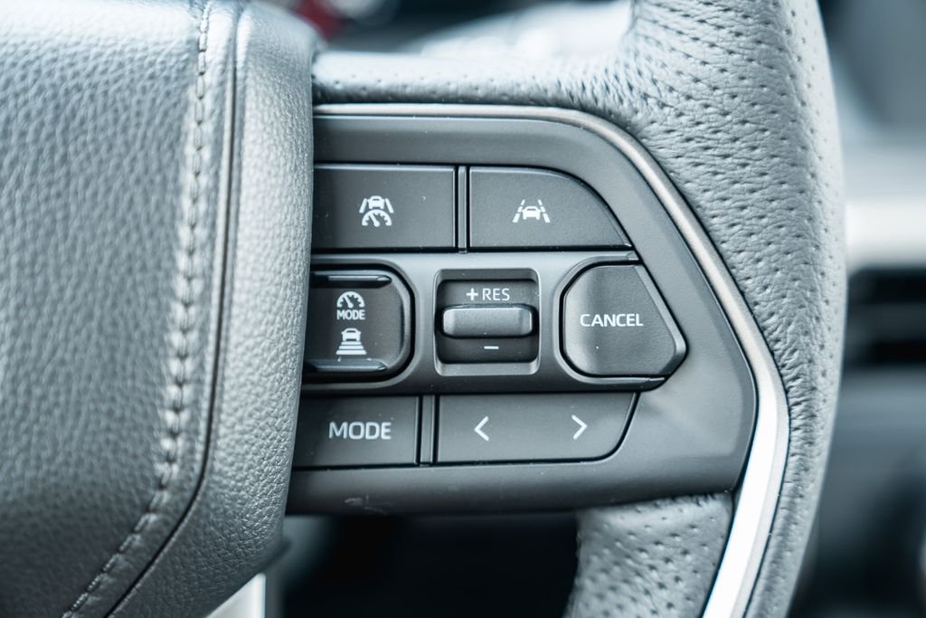 Used 2018 Magnetic Gray Metallic Toyota SR5 image 16