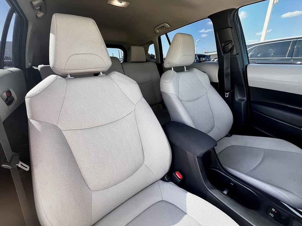 Used 2025 Jet Black Toyota L image 17