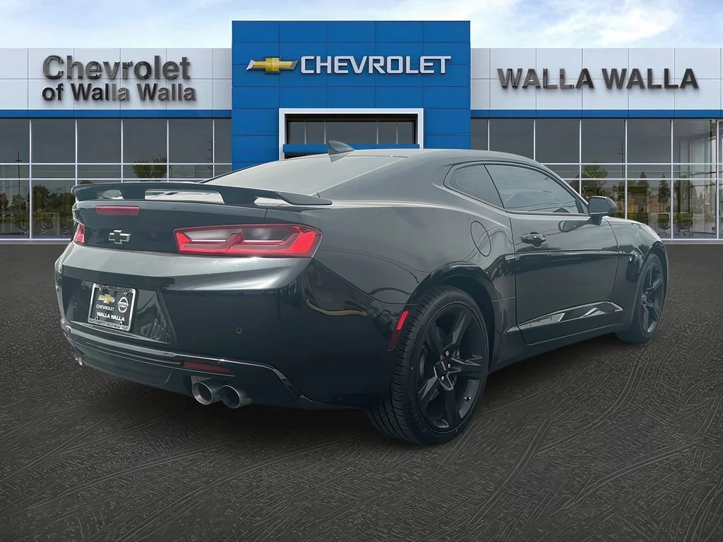Used 2016 Mosaic Black Metallic Chevrolet 2SS image 7