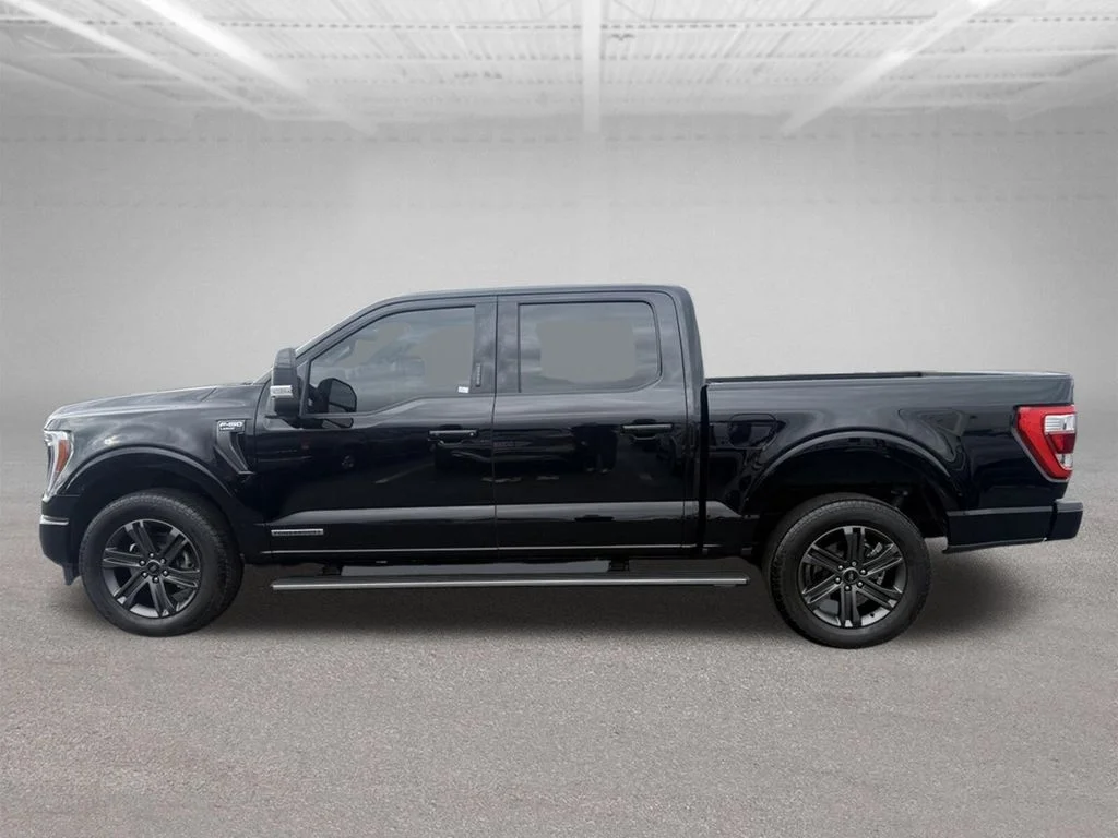 Used 2023 Black Ford Lariat image 12