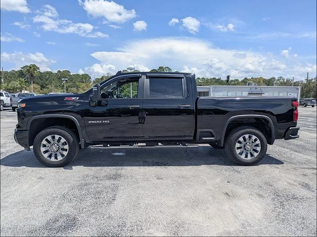 2024 Chevrolet Silverado 2500HD Custom - Photo 10