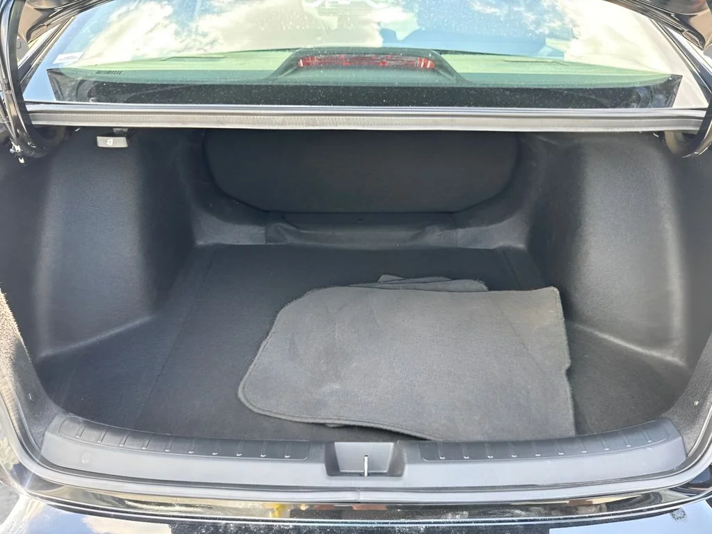 Used 2025 Black Honda LX image 25