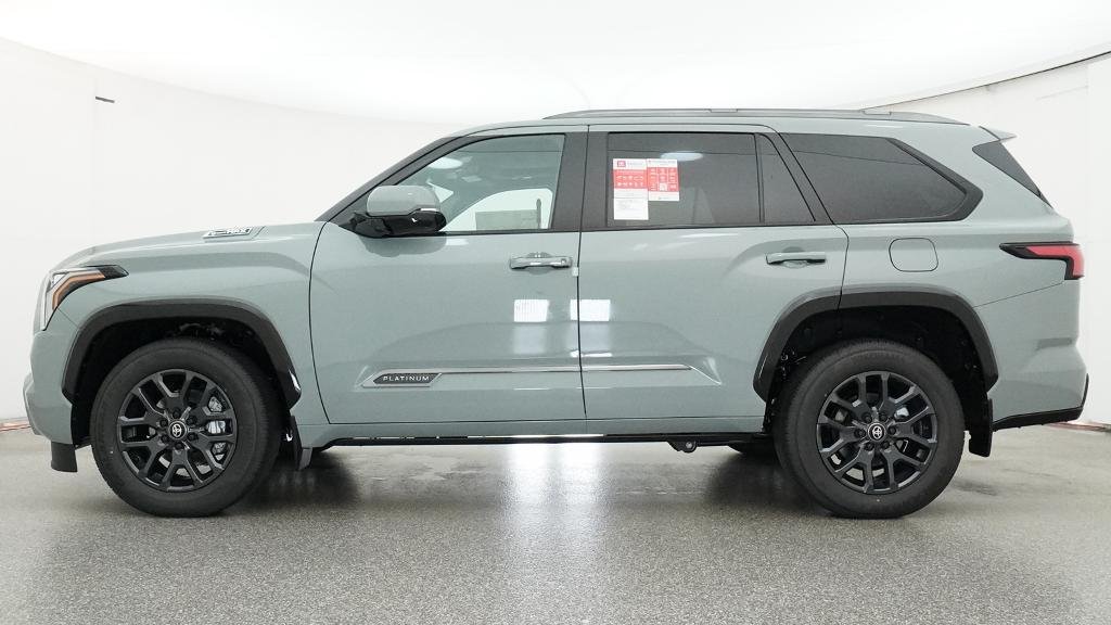 New 2026 Lunar Rock Toyota Platinum image 33