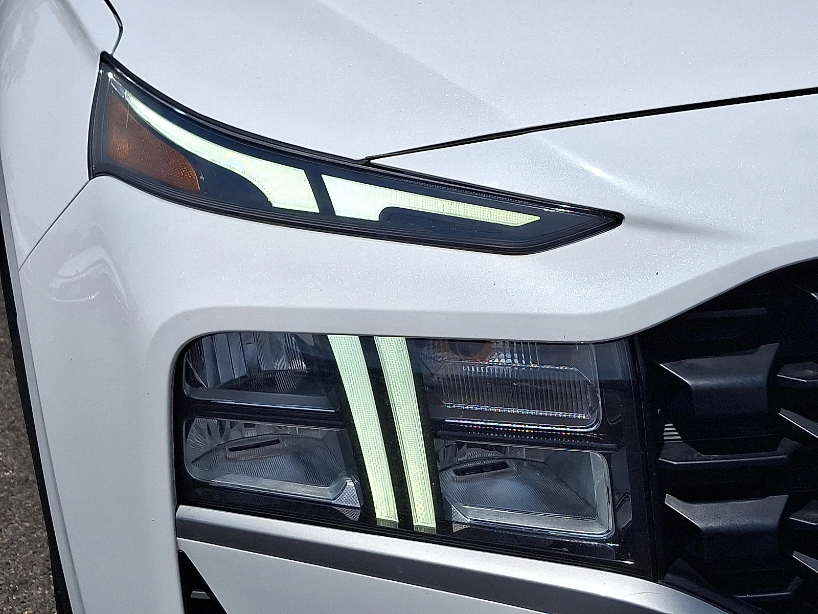 Used 2023 Serenity White Pearl Hyundai SEL image 10