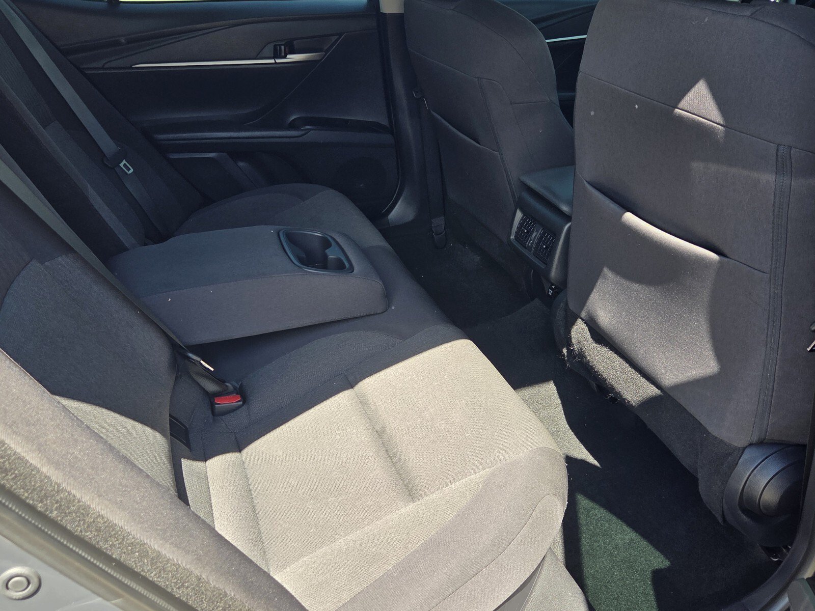 Used 2025 Underground Toyota LE image 9