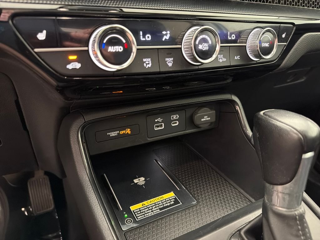 Used 2024  Honda EX-L image 22