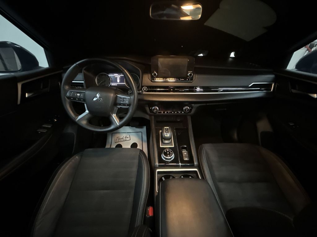 Used 2022 Cosmic Blue Metallic Mitsubishi  image 19