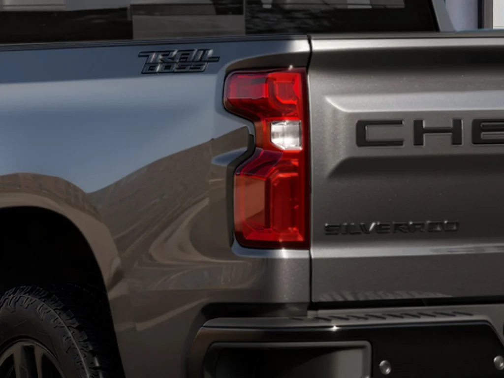 2026 Chevrolet Silverado 1500 LT Trail Boss - Photo 8
