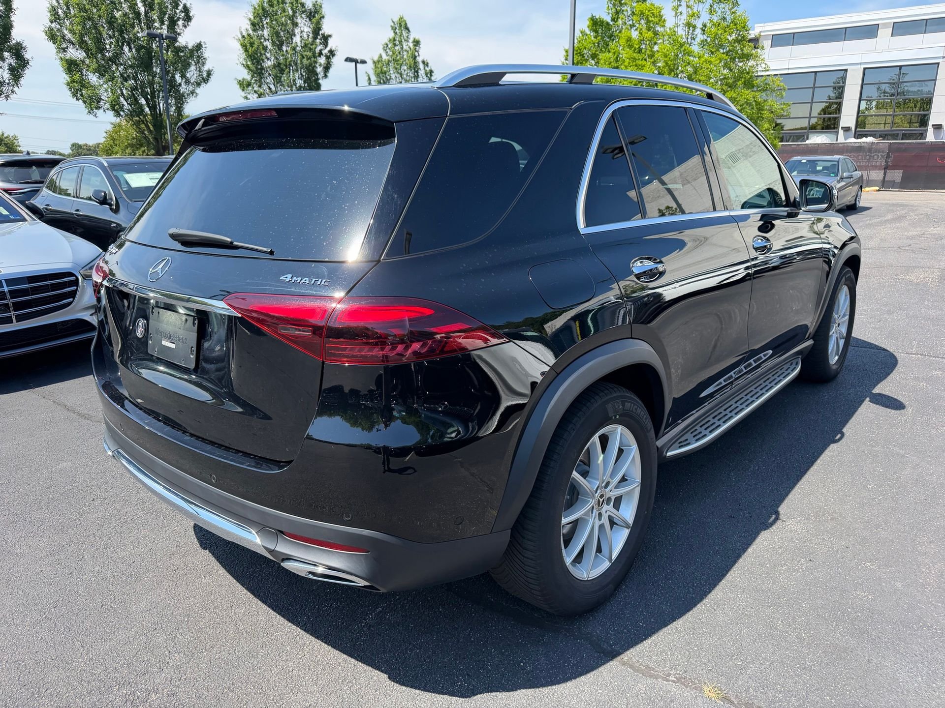 Certified Used 2024 Black Mercedes-Benz GLE 350 image 24