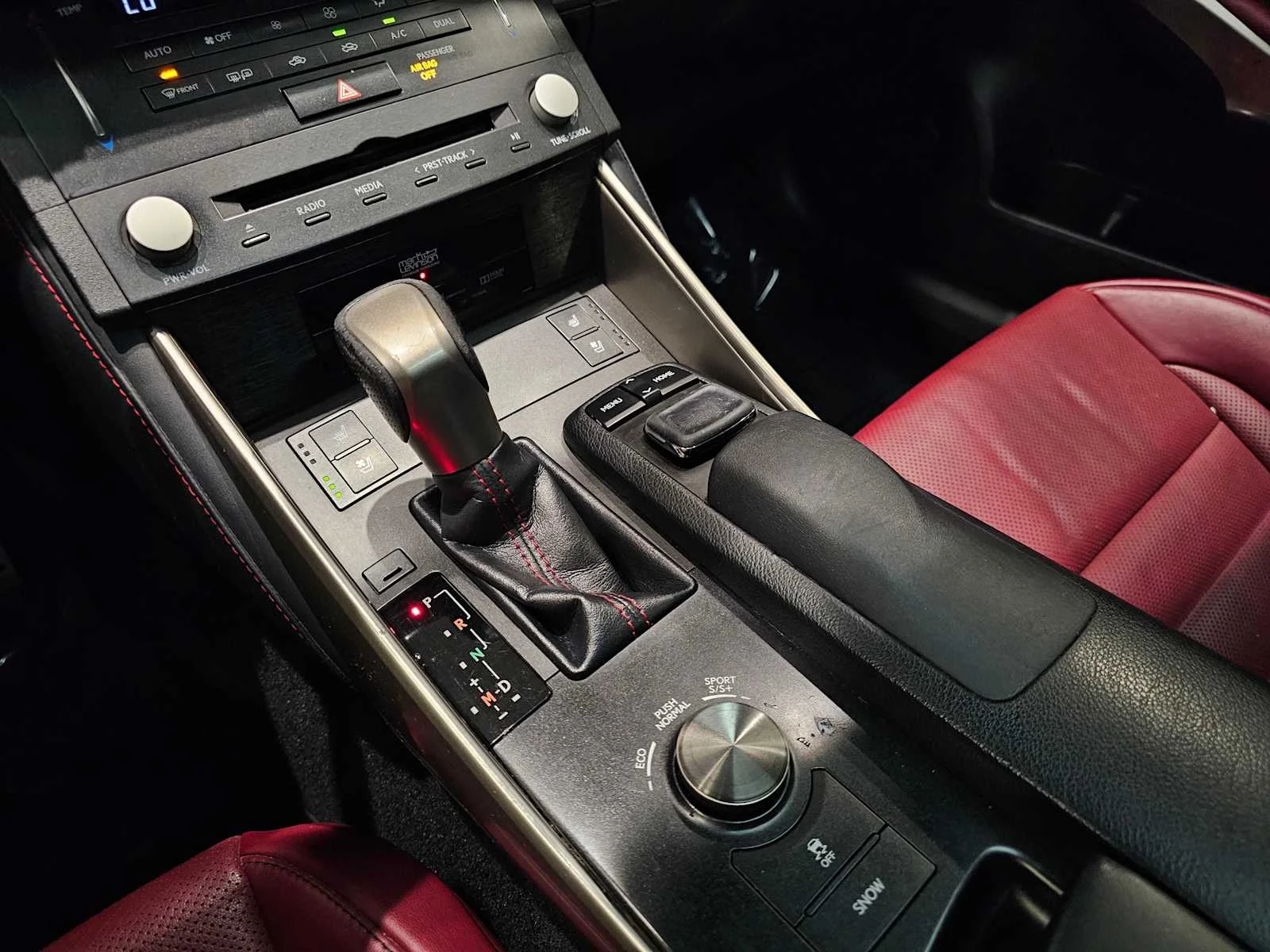 Used 2015 Ultra White Lexus 350 image 19