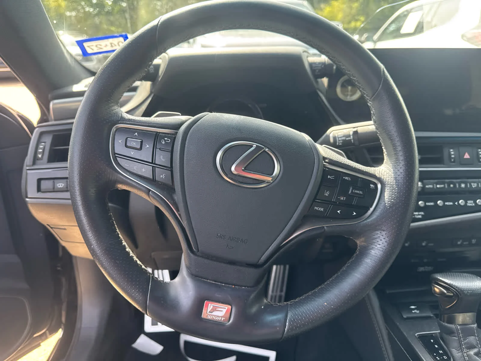Used 2022 Obsidian Lexus F SPORT image 11