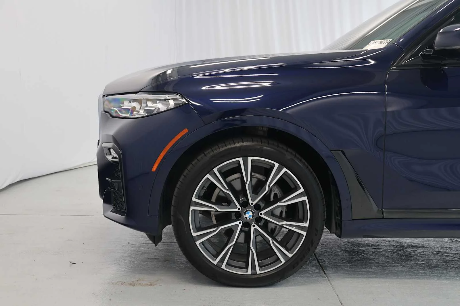 Used 2020 Tanzanite Blue II Metallic BMW xDrive40i image 10