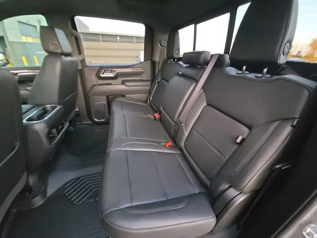 Used 2026 Sterling Gray Metallic Chevrolet LT Trail Boss image 28