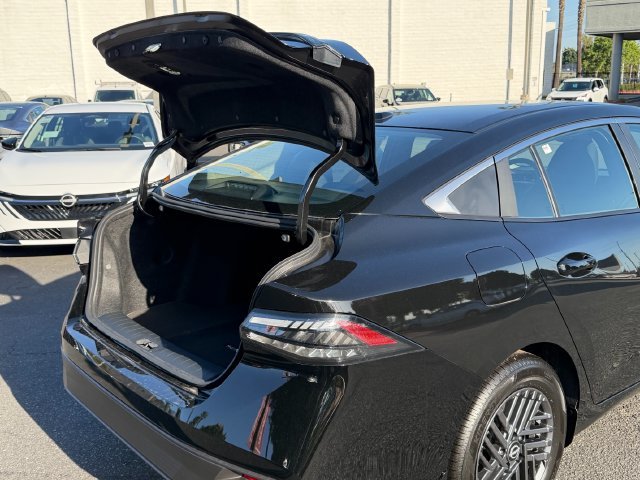 New 2027 Super Black Nissan SV image 9