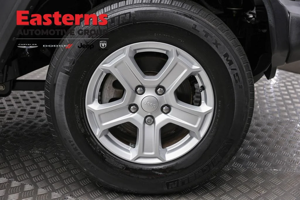 Certified Used 2020 Black Jeep Sport S image 29
