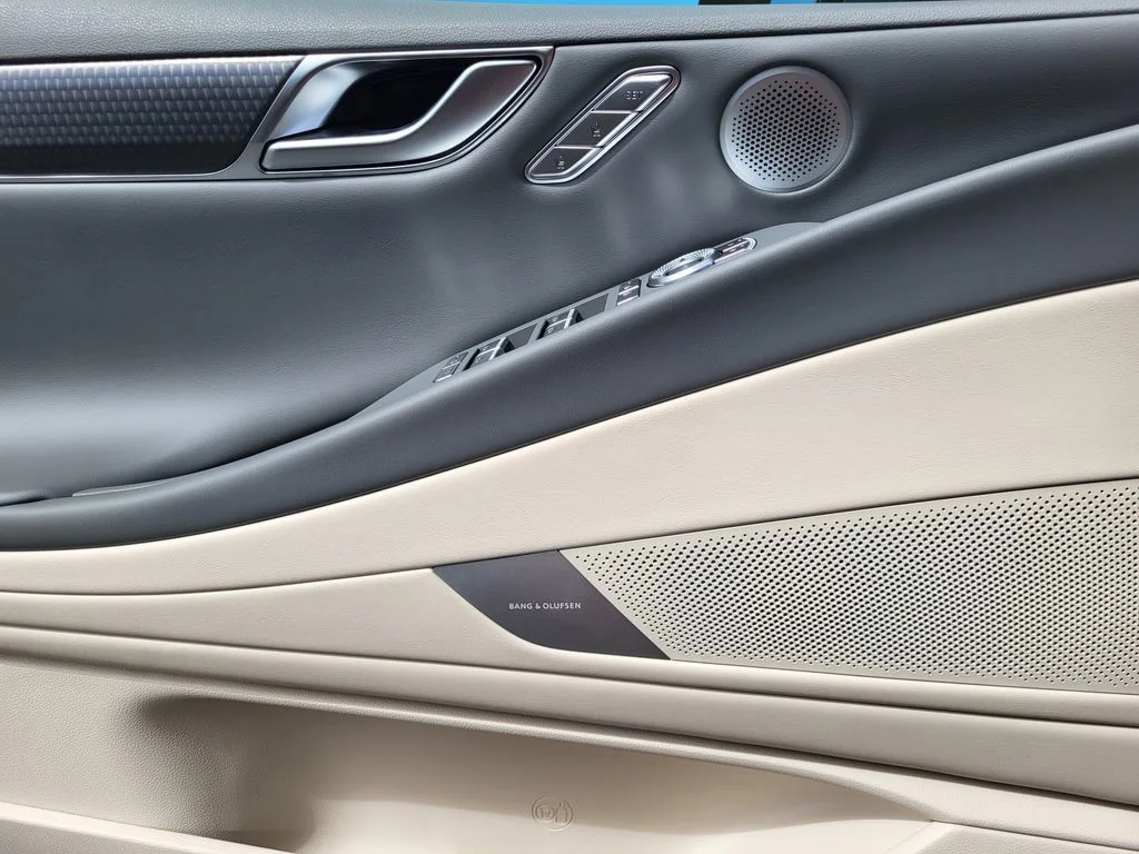 New 2026 Blue Genesis 2.5T image 8