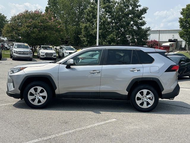 Used 2020 Silver Toyota LE image 5