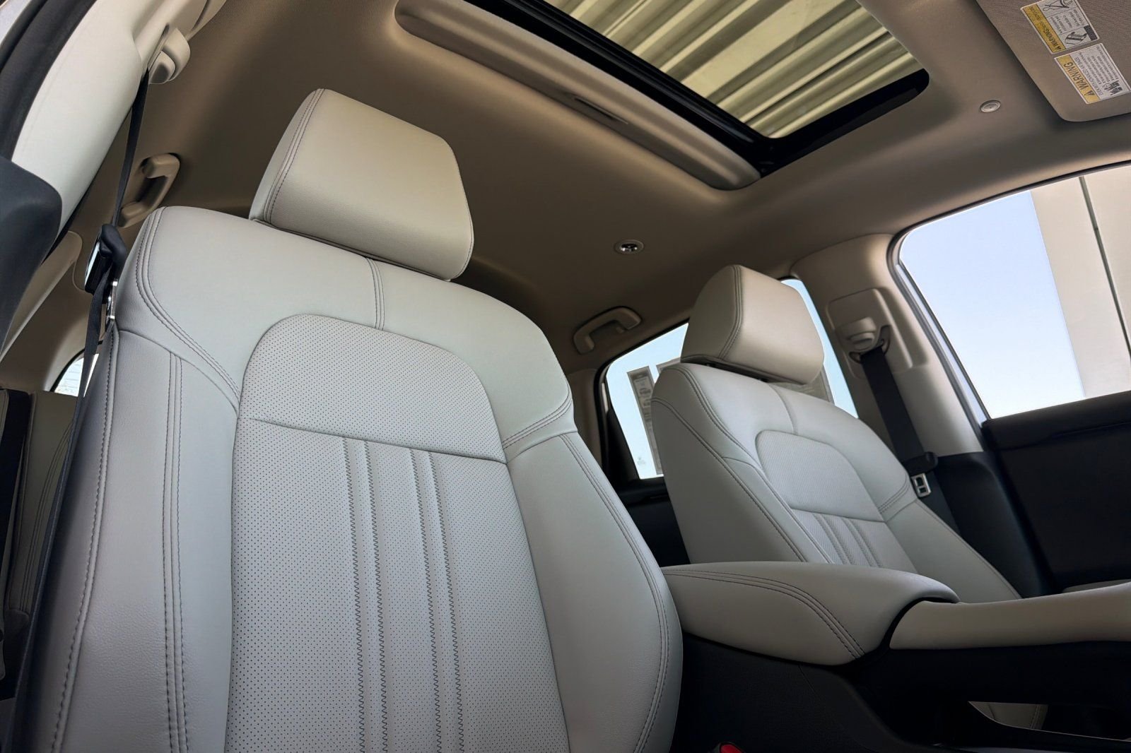 New 2027 Platinum White Pearl Honda EX-L image 19