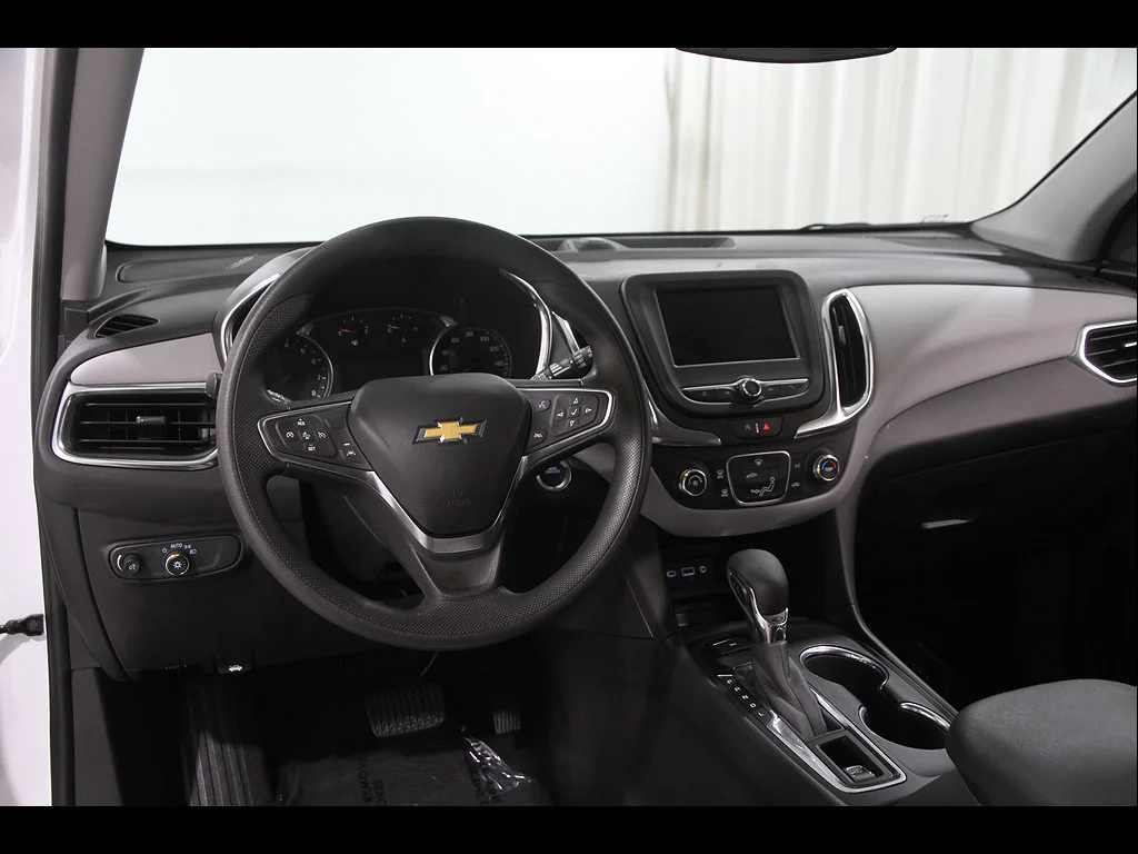 2024 Chevrolet Equinox LS - Photo 6