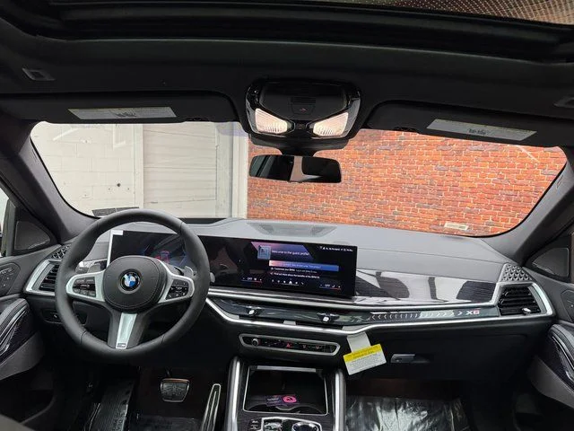 Used 2026 Red BMW xDrive40i image 12