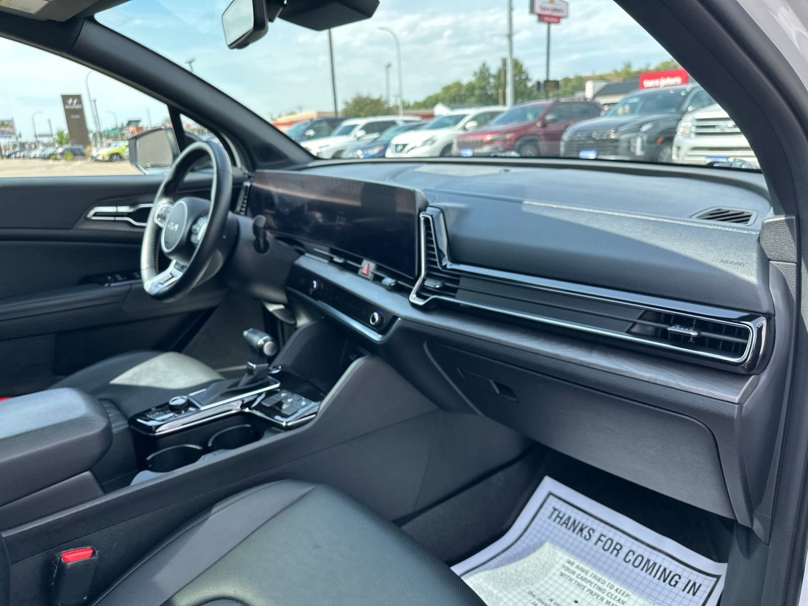 Used 2023 White Kia X-Pro image 39