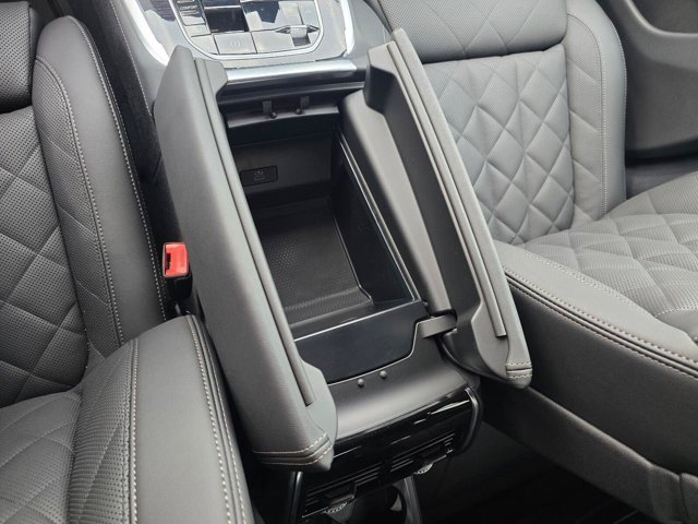 New 2027 Black Sapphire Metallic BMW xDrive40i image 24