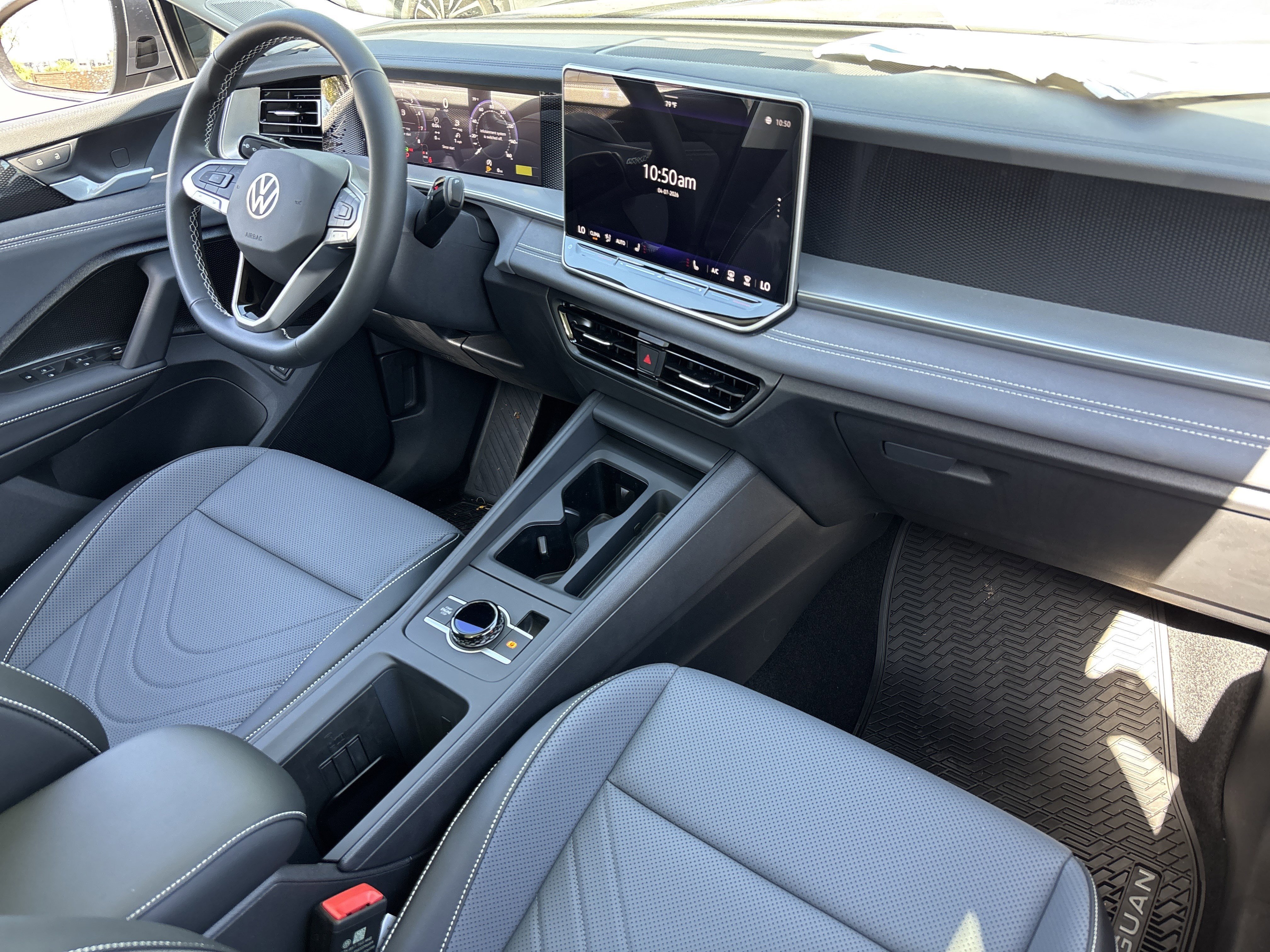 New 2026 Platinum Gray Metallic Volkswagen SE image 8