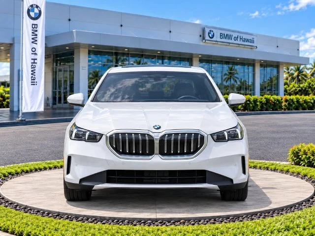 Certified Used 2024 Alpine White BMW 530i image 5