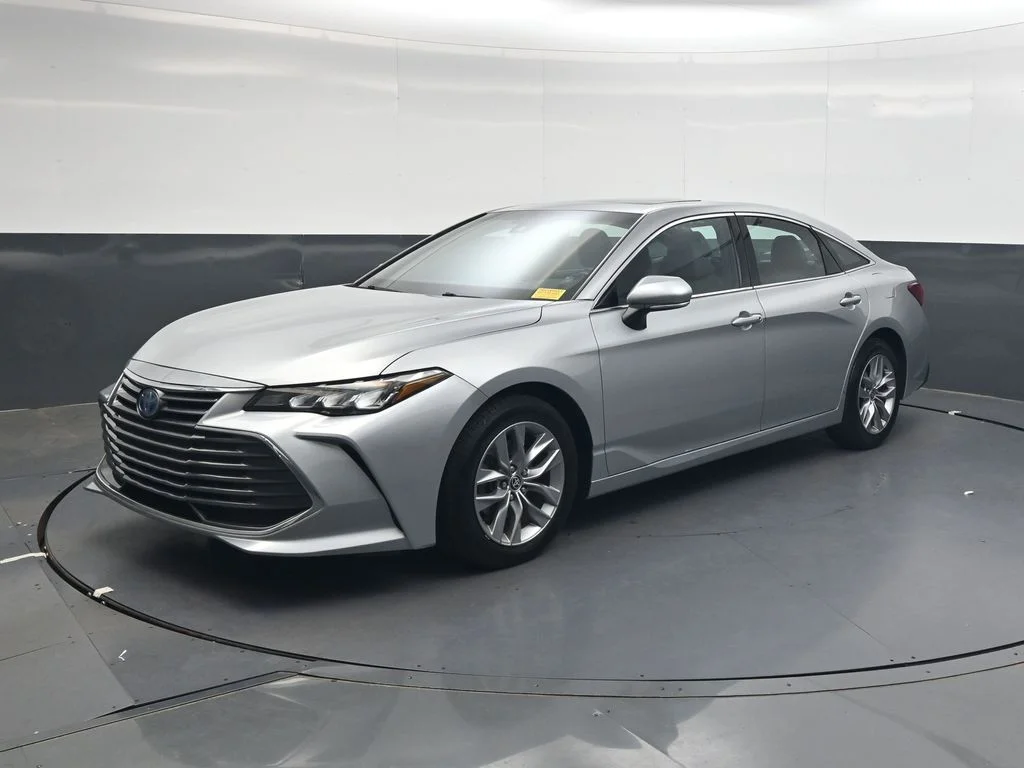 2022 Toyota Avalon XLE - Photo 8