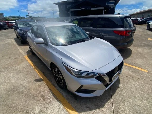 Used 2022 Silver Nissan SV image 5