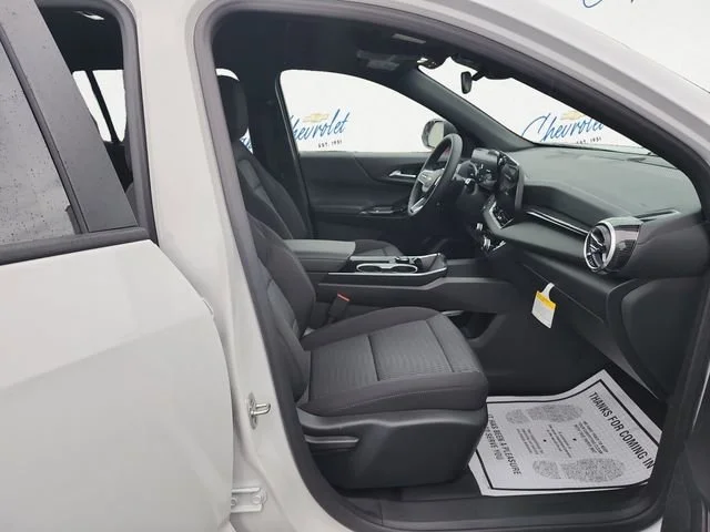 2026 Chevrolet Equinox LT - Photo 13