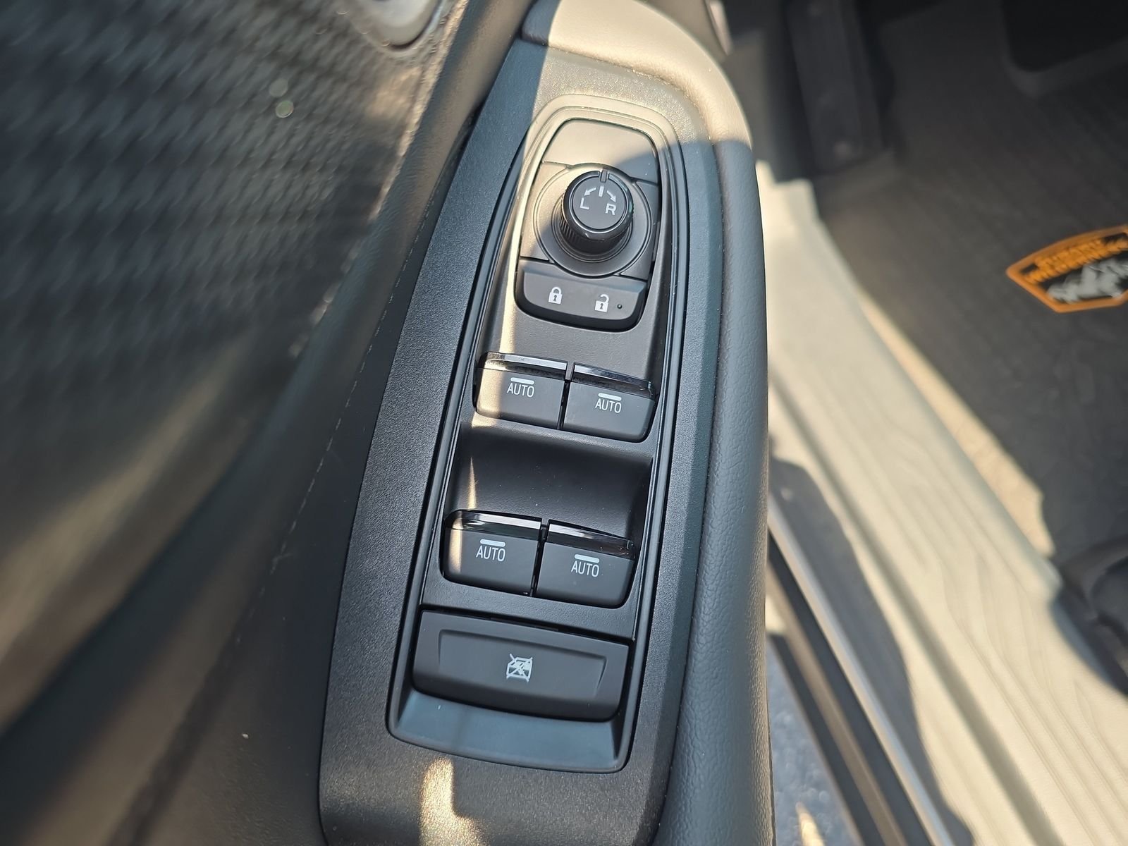 Used 2025 Silver Subaru Wilderness image 14