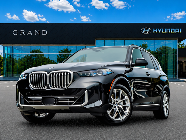 Used 2026 Black BMW xDrive40i image 1