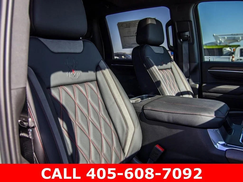 2025 Chevrolet Silverado 3500 HD High Country - Photo 23