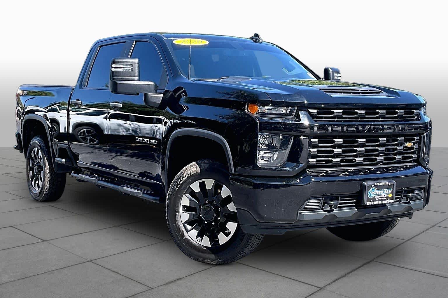 Used 2020 Black Chevrolet Custom image 3