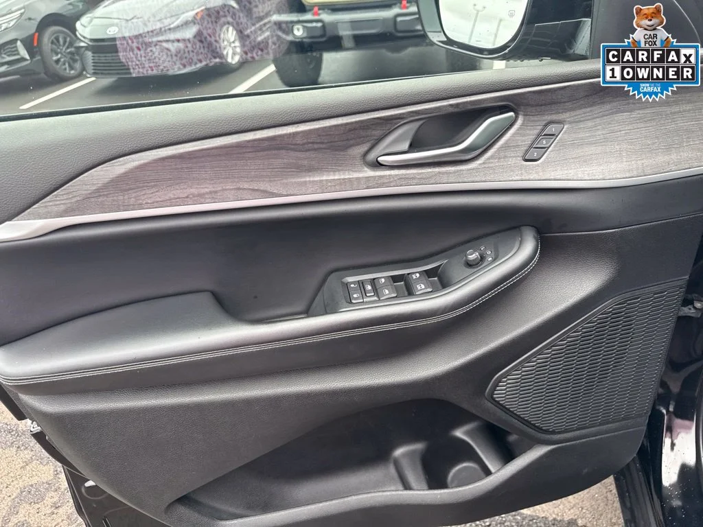 Used 2023 Black Jeep Limited image 17