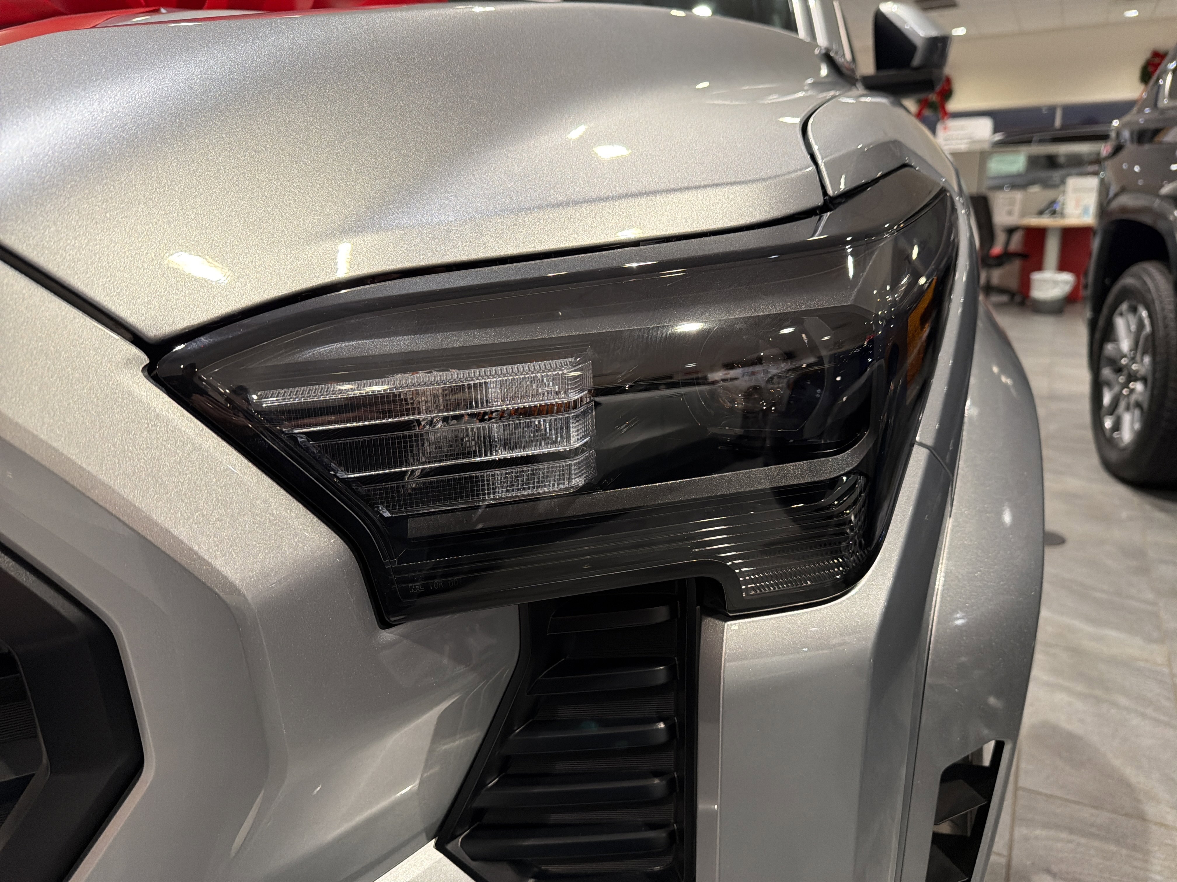 2025 Toyota Tacoma TRD Sport - Photo 44