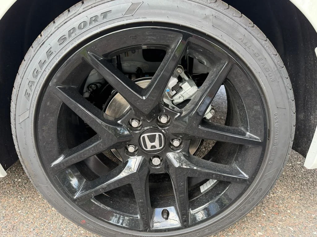New 2026 Platinum White Pearl Honda Sport image 26