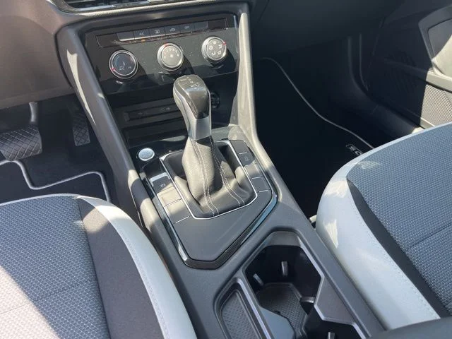 New 2026 Black Volkswagen 1.5T S image 16