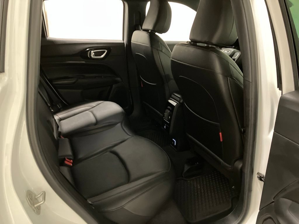 Used 2024 Bright White Clearcoat Jeep Trailhawk image 18