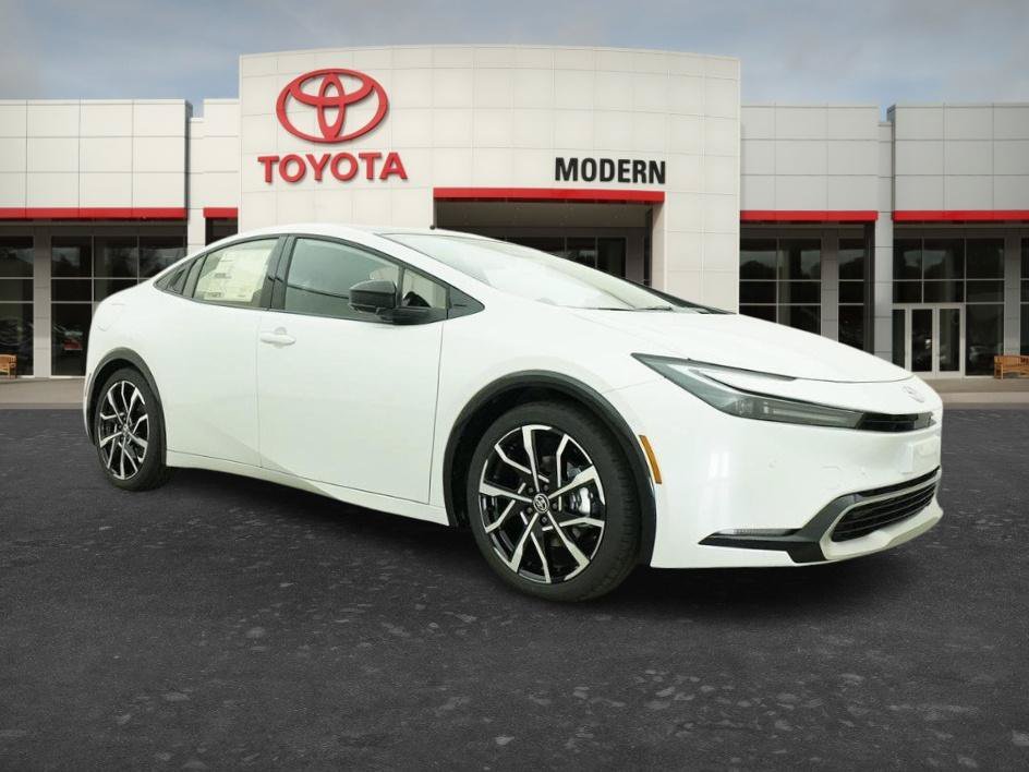 New 2026 Wind Chill Pearl Toyota XSE Premium image 21
