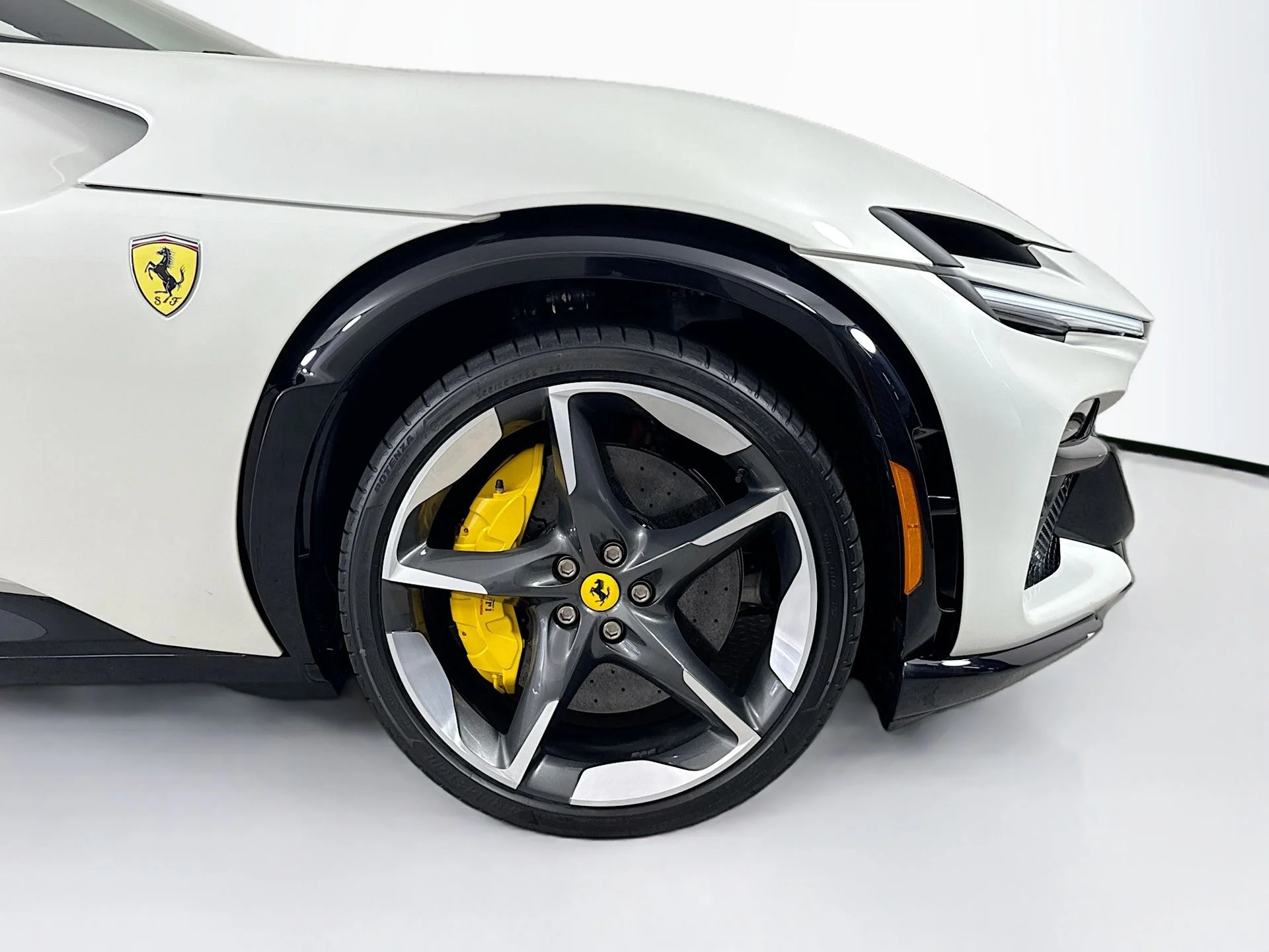 Certified Used 2025 Bianco Italia Ferrari Base image 27