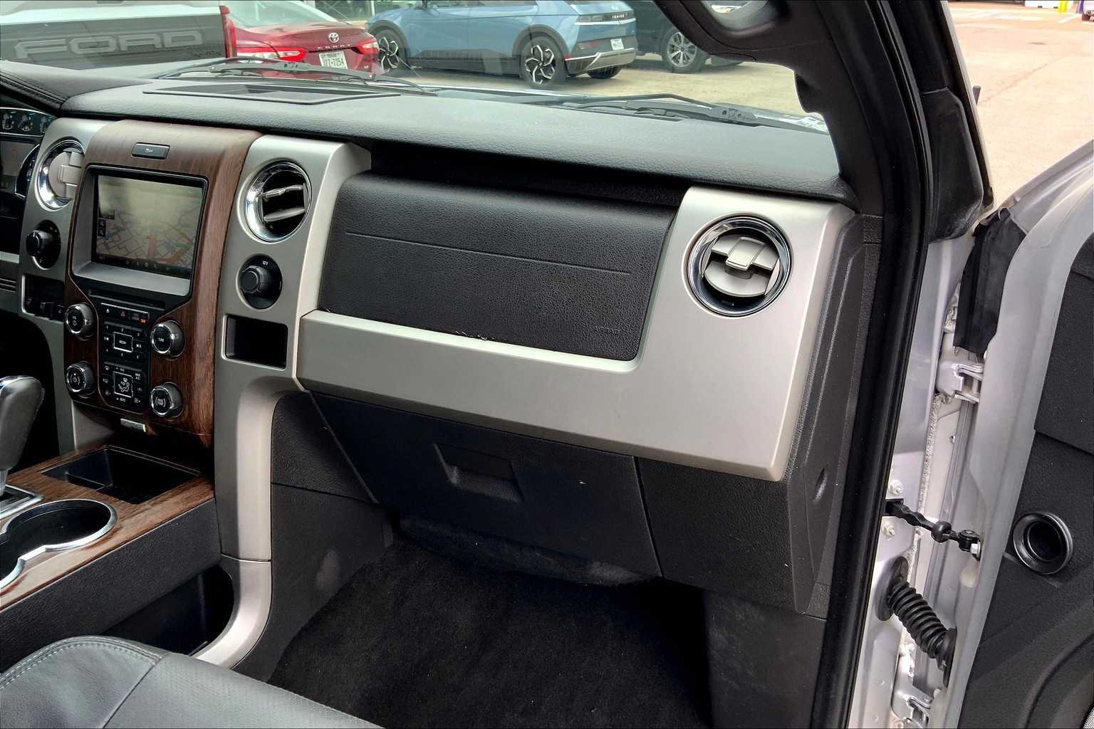 Used 2014 Ingot Silver Metallic Ford Lariat image 13