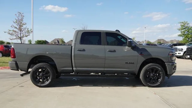 New 2026 Ceramic Gray Clear-Coat Exterior Paint RAM Laramie image 10