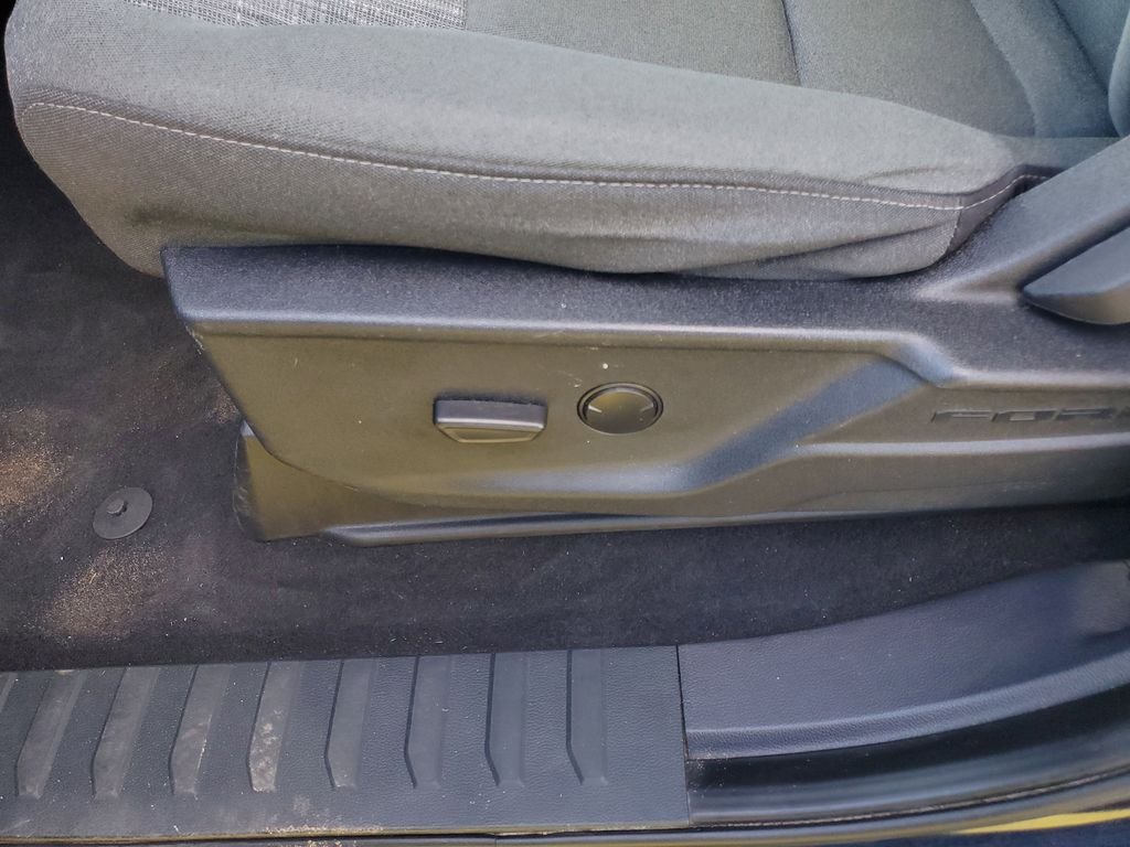 2023 Ford F-150 XLT - Photo 14