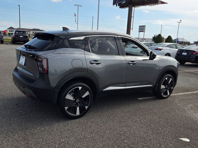 Used 2025 Gray Nissan SR image 14